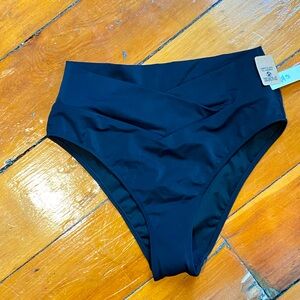 Victoria’s Secret pink V front swim bottoms